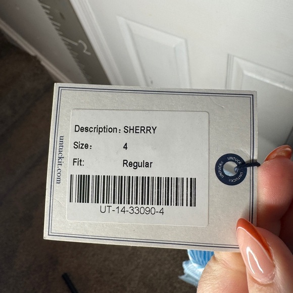 UNTUCKIT NWT Woman’s Sherry Aqua/White 100% Linen Button Down Shirt Size 4 - Picture 7 of 7